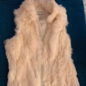 White fur zip up vest